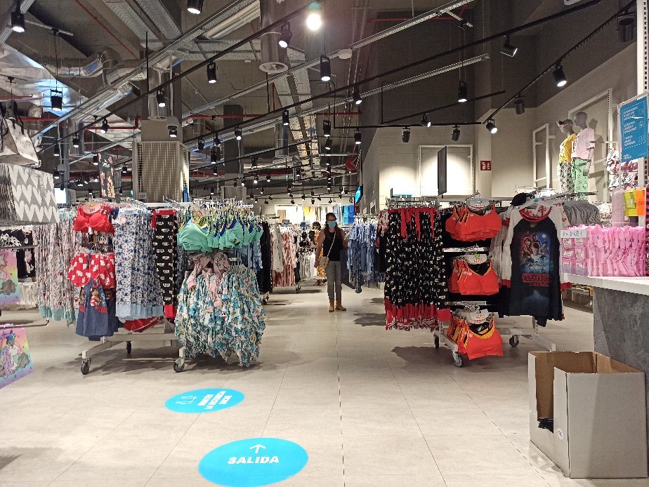 Comprar ropa en outlet primark