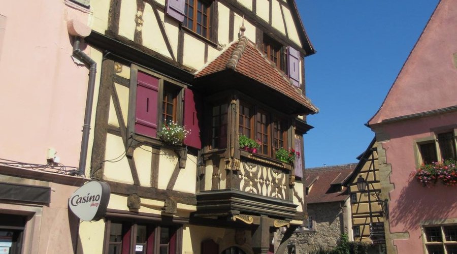 Bourgade de Turckheim avec ses maisons à colombages