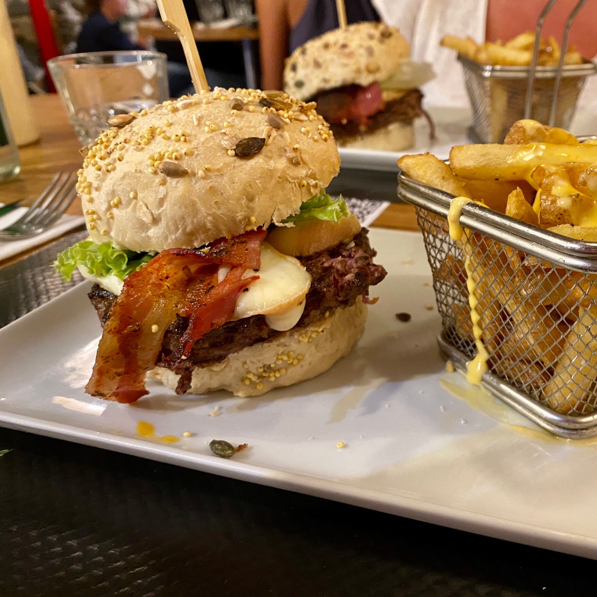 The 10 Best Burgers in Nantes Tripadvisor