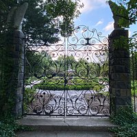 Marian Coffin Gardens gate