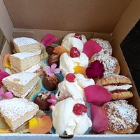 Cakes for Afteroon Tea Delivery