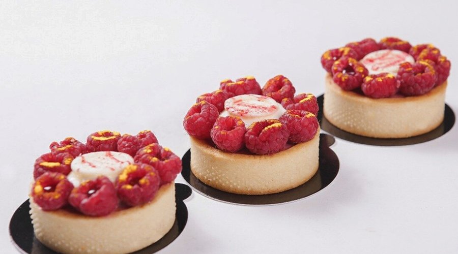 Ready to "pick-me-up"?⁣⁣⁣
⁣⁣⁣
It's those SWEET little things!⁣⁣⁣
(Psst, it's Raspberry Pannacota)⁣⁣⁣
That make you cherish your memory in Tilu Kitchen & Patisserie.⁣⁣⁣
⁣⁣⁣
Enjoy our sweet temptation with good company is the difficult feeling to express.⁣⁣⁣
⁣⁣⁣
Operational hours: 10AM - 9PM⁣⁣⁣
RSVP: 08994004333⁣⁣⁣
⁣⁣⁣