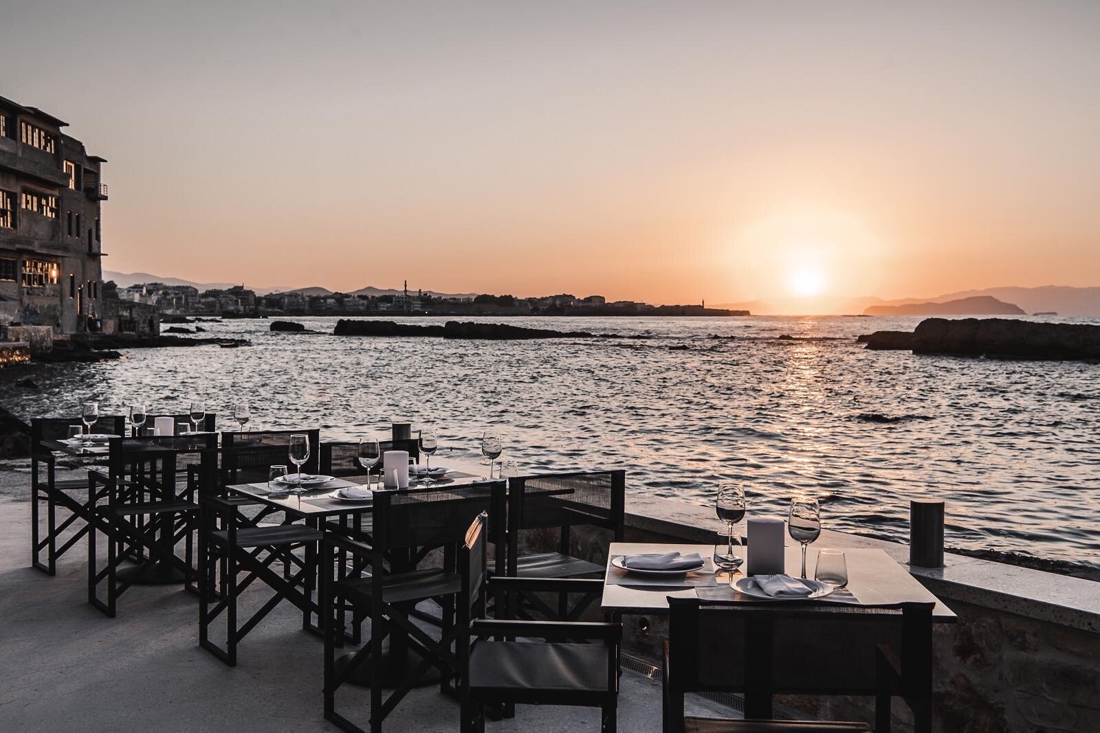 Seaside restaurant hotsell