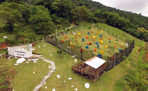 Área de jogos com sinuca, pebolim e mesa de ping pong. - Picture of Hotel  Vieiras, Balneario Camboriu - Tripadvisor