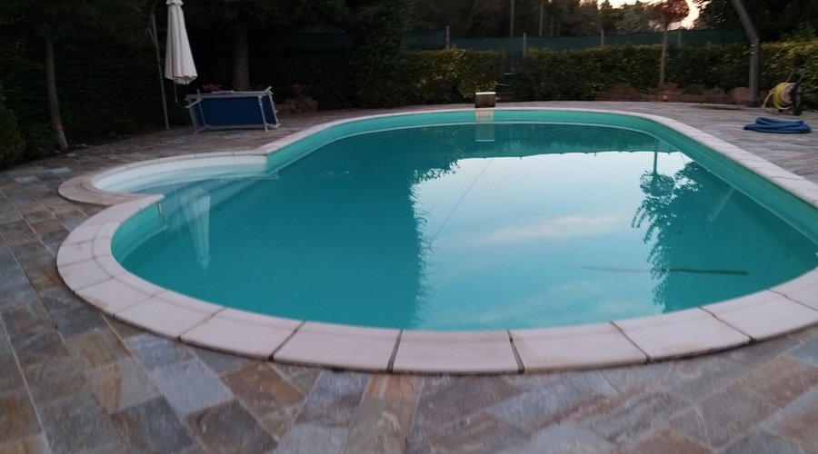 piscina esterna