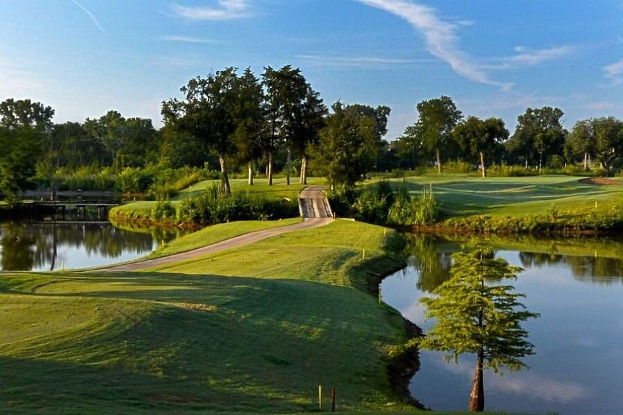 Lakeside Memorial Golf Course image