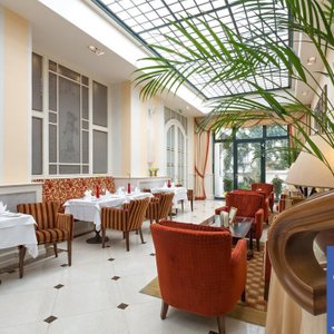 Hotel Kaiserhof Wien, hotel in Vienna