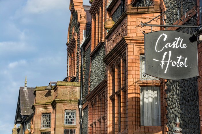 Closing the castle gates in Manchester doll shop