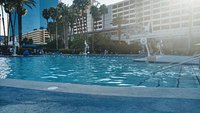 Blu pool at bally's - Picture of Horseshoe Las Vegas - Tripadvisor