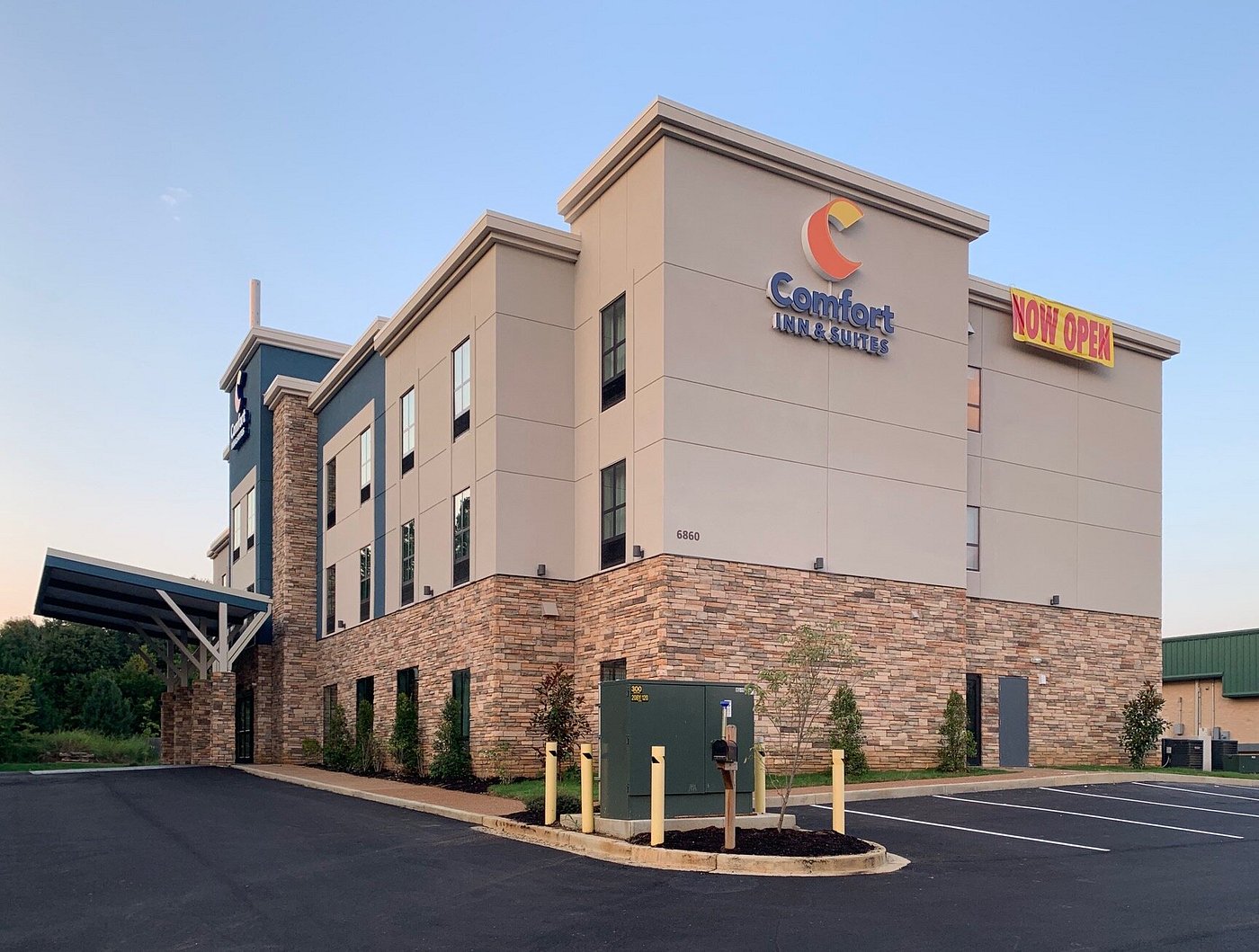 COMFORT INN & SUITES Updated 2024 Prices & Hotel Reviews (Olive