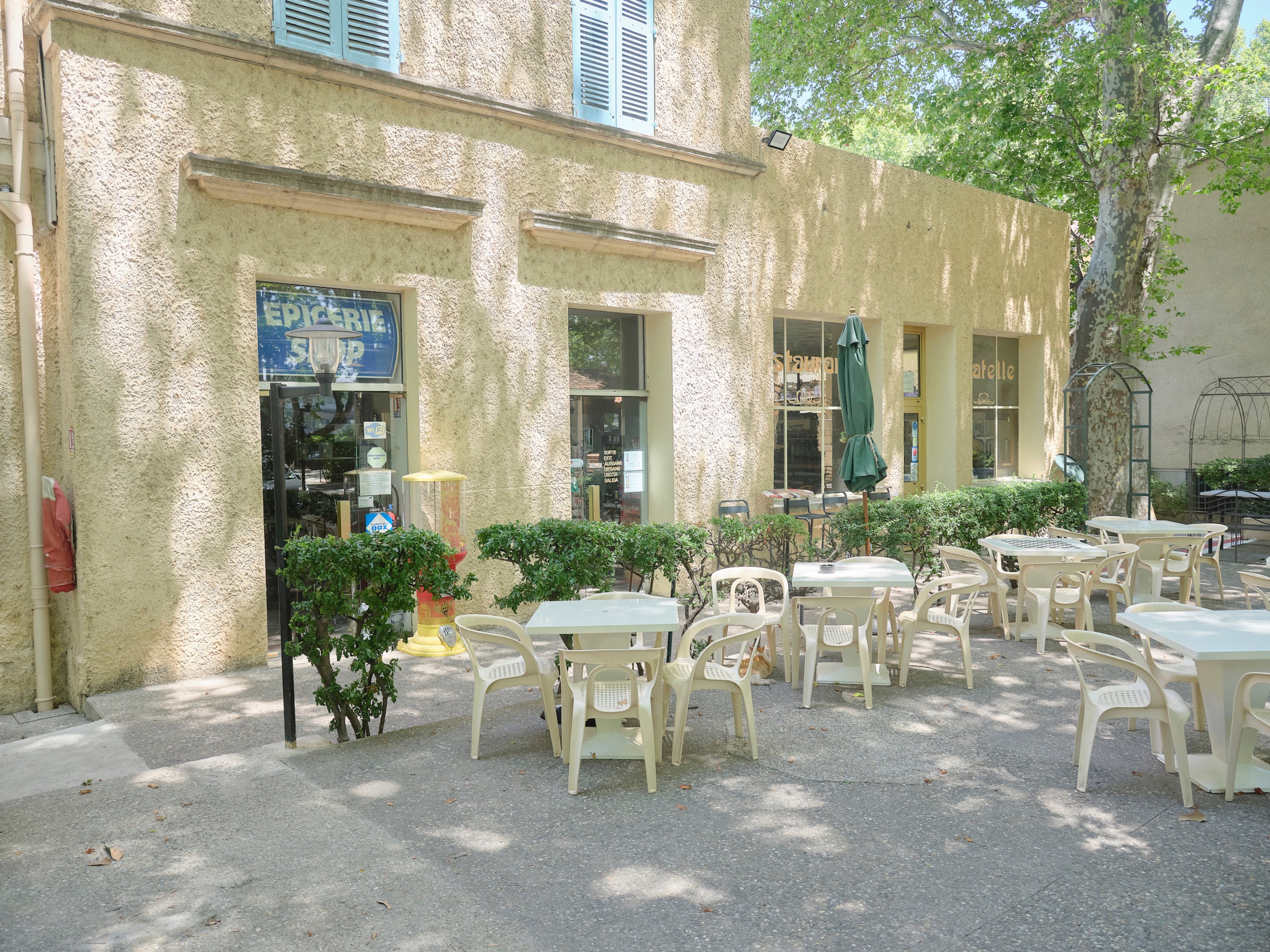 Auberge Bagatelle Hotel (Avignon, France) : Tarifs 2023 Et 46 Avis