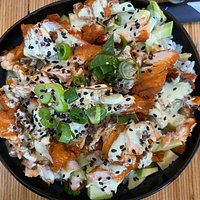 Lachshaut Bowl - eine perfekte Kombi aus salzig, scharf und süß.