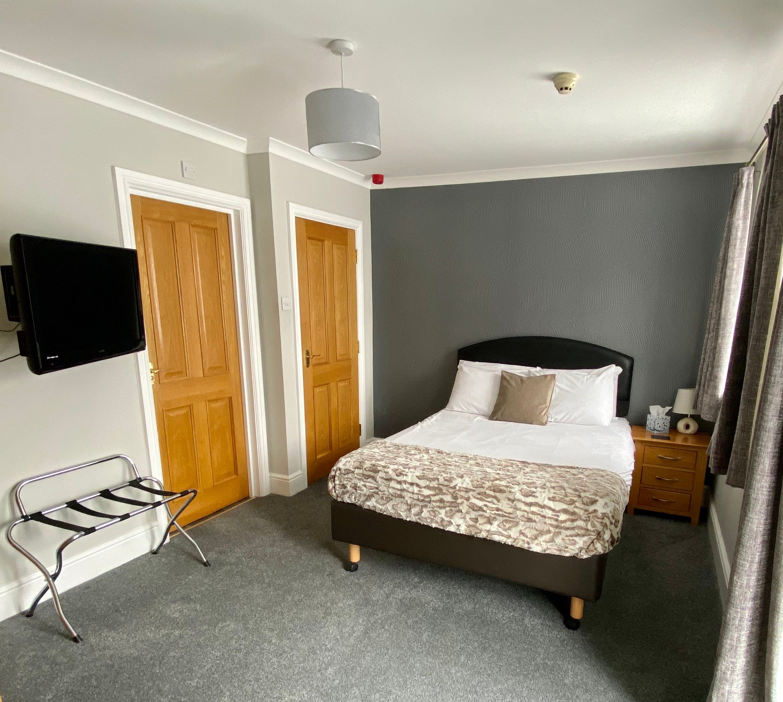 JEFFERSONS HOTEL Updated 2024 Prices Barrow in Furness