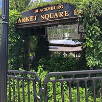 Arch at the Farmer's Market