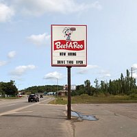 Beef-A-Roo sign in Negaunee