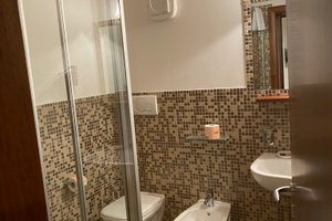 Room & Suite