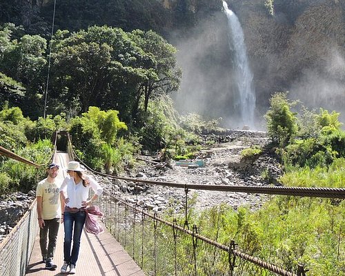 travel tours to ecuador