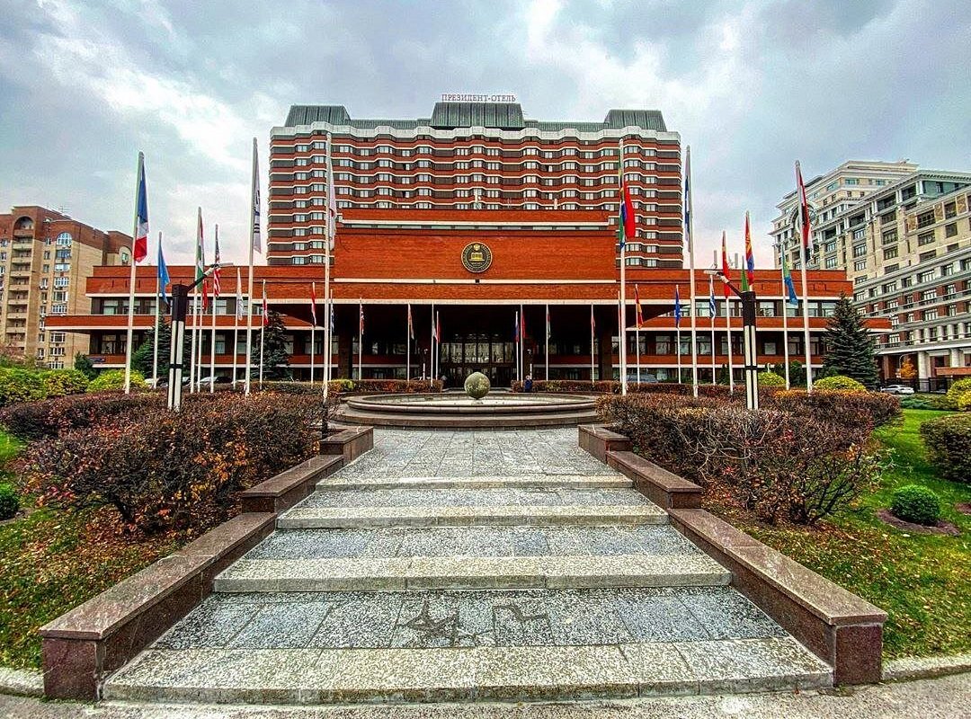 President-Hotel image
