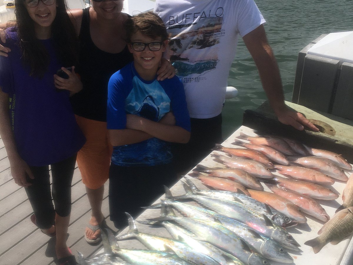 Parks and Recreation Department - City of Sarasota - KIDS FISHING CLINIC  Attend the fishing clinic to learn how to cast and bait the hook, tie  knots, the differences between the fish