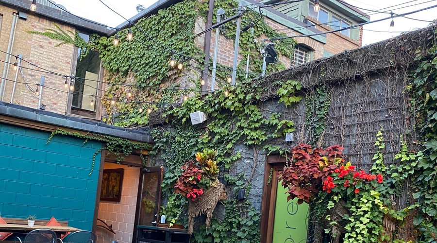 Abreo Restaurant
