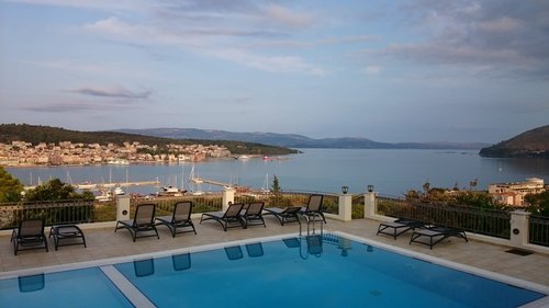 NORTHWEST STUDIOS - Prices & Condominium Reviews (Greece/Ionian Islands ...