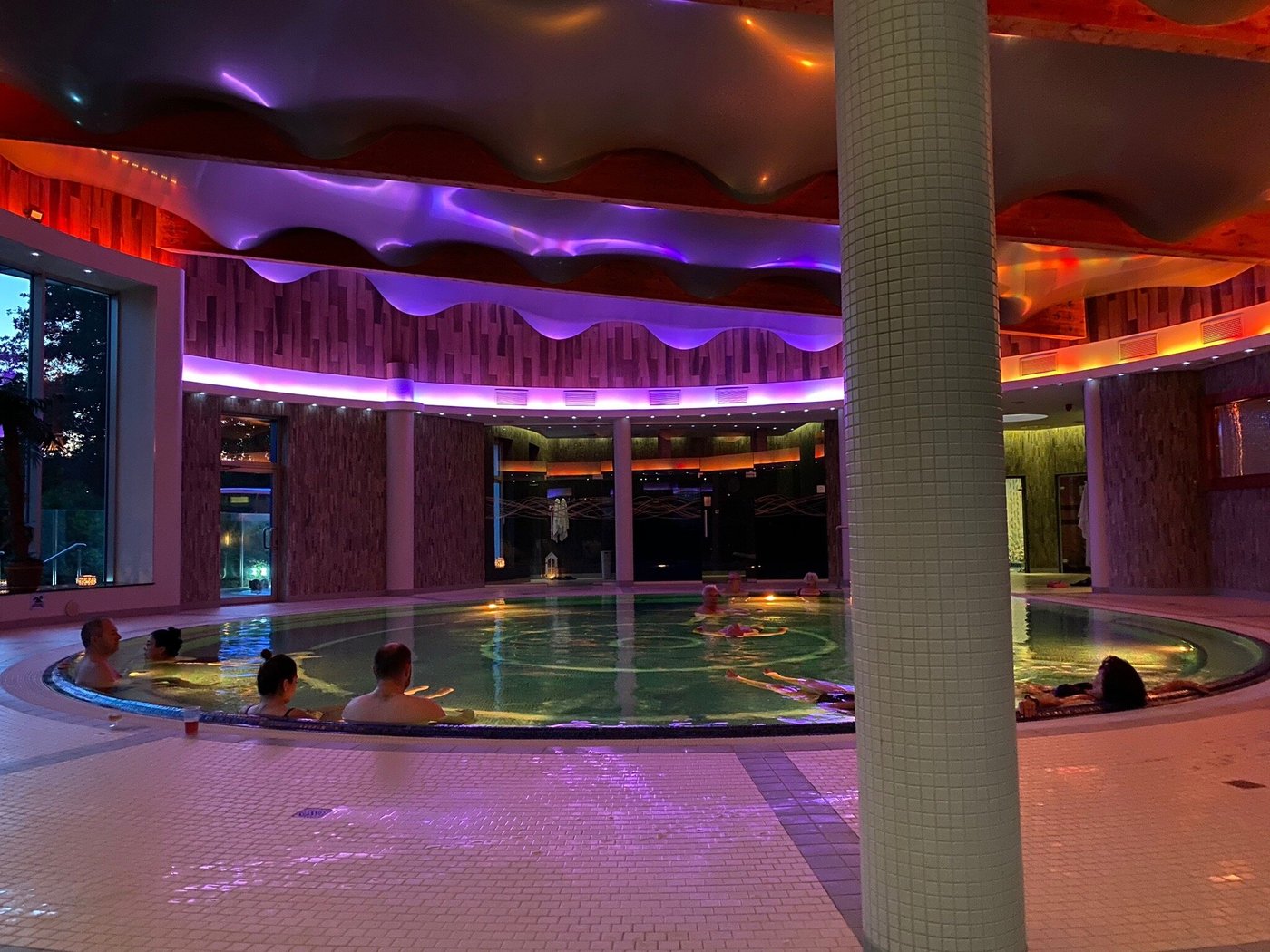 Hotel Medical SPA Unitral (미엘노) - 호텔 리뷰 & 가격 비교