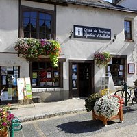 Notre bureau d'information touristique de Beaugency est situé Place du Docteur Hyvernaud, proche de l'Hôtel de ville.