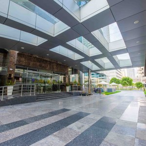 First Central Hotel Suites, hotel in Dubai