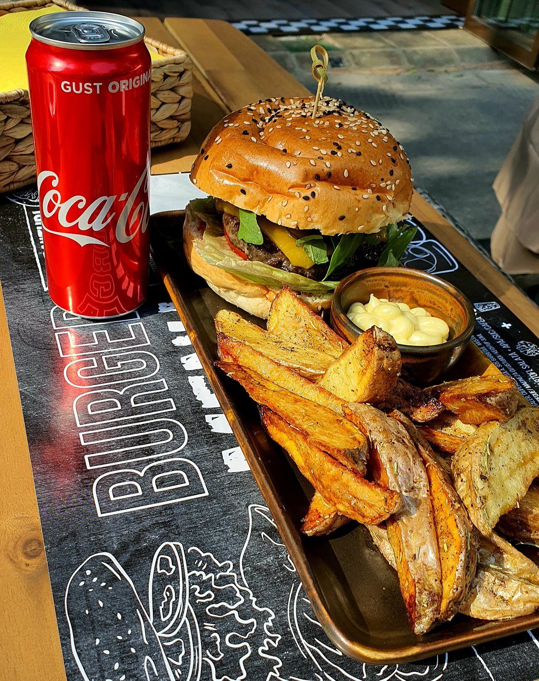 Gorilla Burger, Бухарест - фото ресторана - Tripadvisor