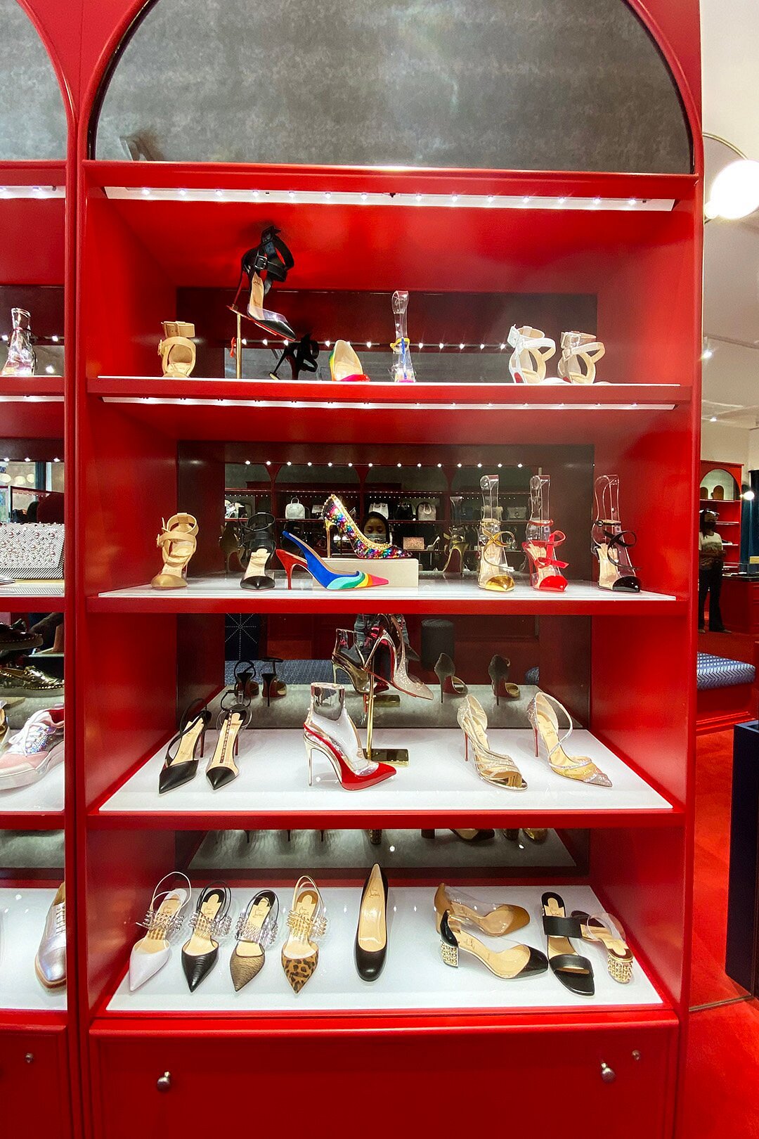 haj Hollow at tilføje Christian Louboutin Outlet (Cabazon) - 2022 All You Need to Know Before You  Go (with Photos) - Cabazon, CA | Tripadvisor