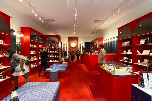 christian louboutin outlet store