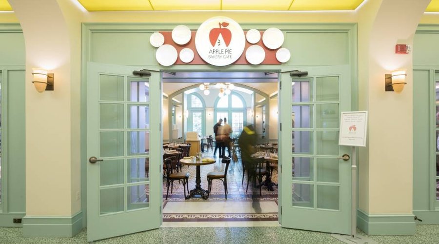 Apple Pie Bakery Café