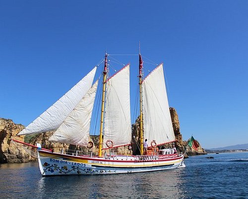 yacht cruise lagos