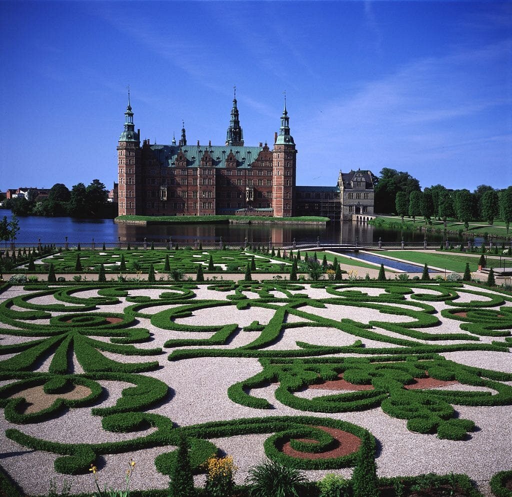 Дворец Фредериксборг Дания