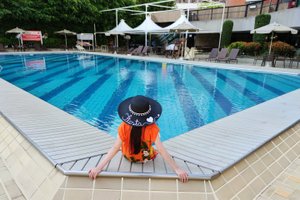 Piscina e praia