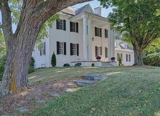 Cider House Bed and Breakfast, view from street