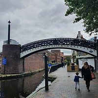 Bar Lock Footbridge