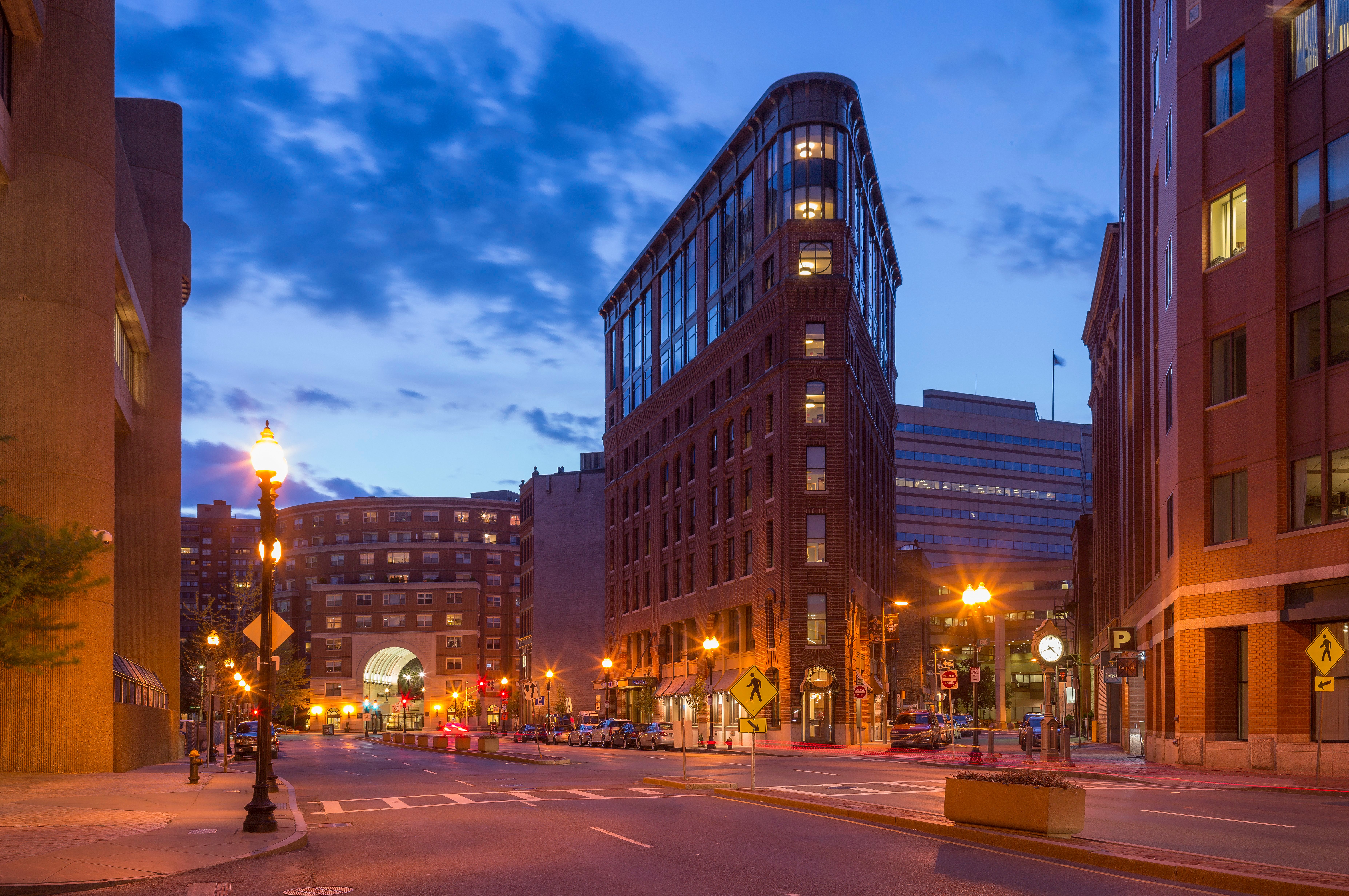 2022 Courtyard By Marriott Boston Downtown North Station 10   Exterior 