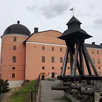 La campana antica del castello