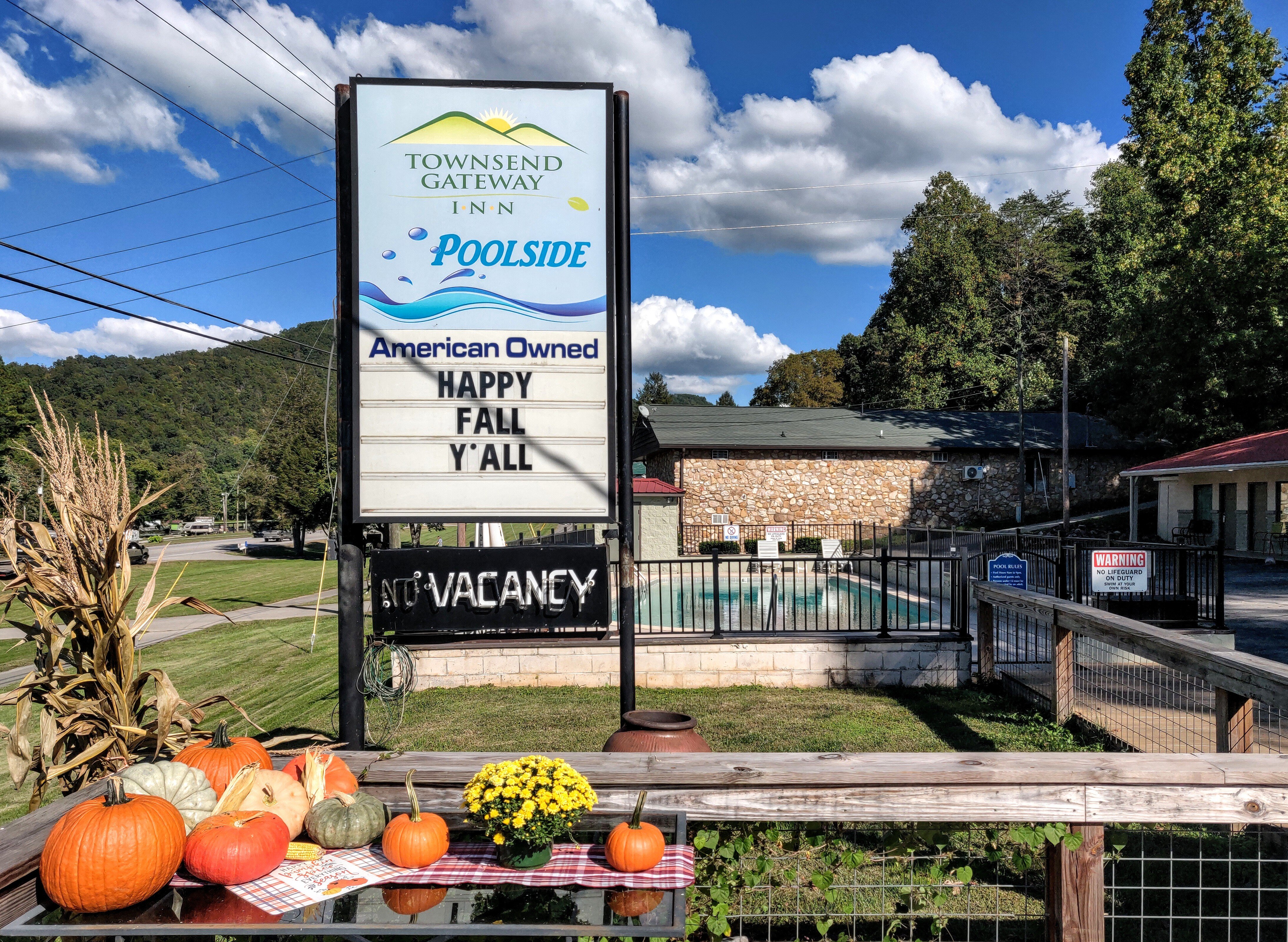 TOWNSEND GATEWAY INN Townsend TN Otel Yorumlar Ve Fiyat   Pool View 