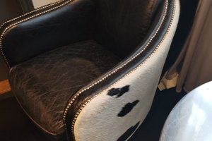 Room & Suite