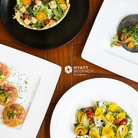 Tostadas Bar, Capitán Marlin, Ensalada Sur Sureste y Ensalada Cesar