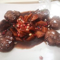 Maialino al carrubo