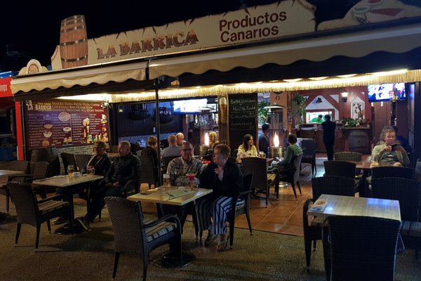 The Best Bars & Pubs in Puerto Calero - Tripadvisor