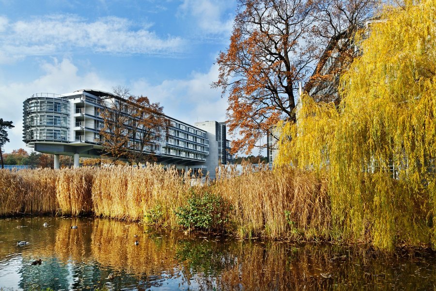 KONGRESSHOTEL POTSDAM AM TEMPLINER SEE $75 ($̶9̶9̶) - Prices & Hotel