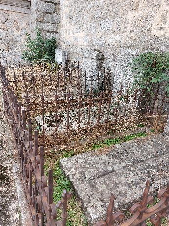 Cementerio Valdemorillo image