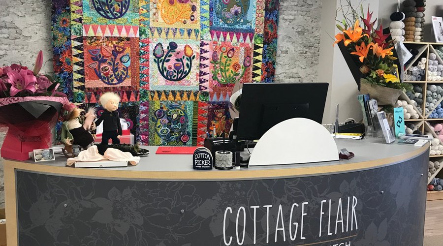 Shop counter