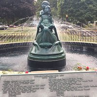Beautiful Wynken, Blynken & Nod fountain with the text of the Eugene Field’s 1889 Dutch Lullaby- located in Wellsboro.