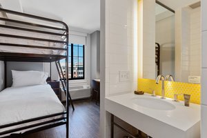 Room & Suite