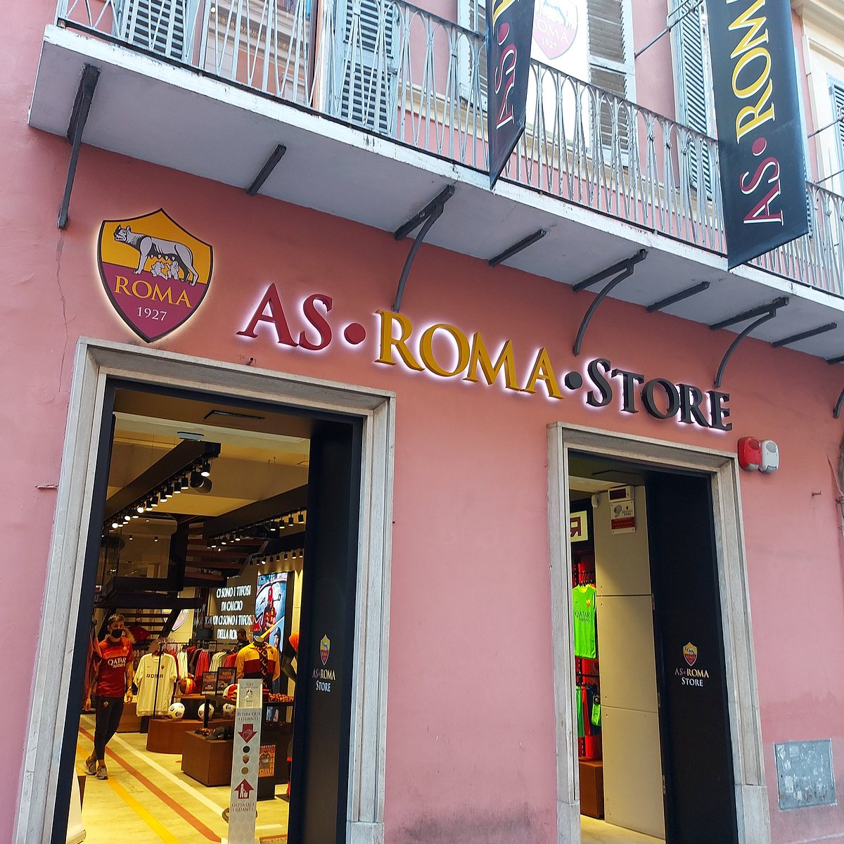 AS ROMA STORE, VIA DEL CORSO: All You Need to Know BEFORE You Go (with  Photos)